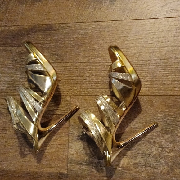 Jimmy Choo Metallic Gold Leather and Coarse Glitter Cage Open Toe Sandals 😘 - Picture 6 of 12